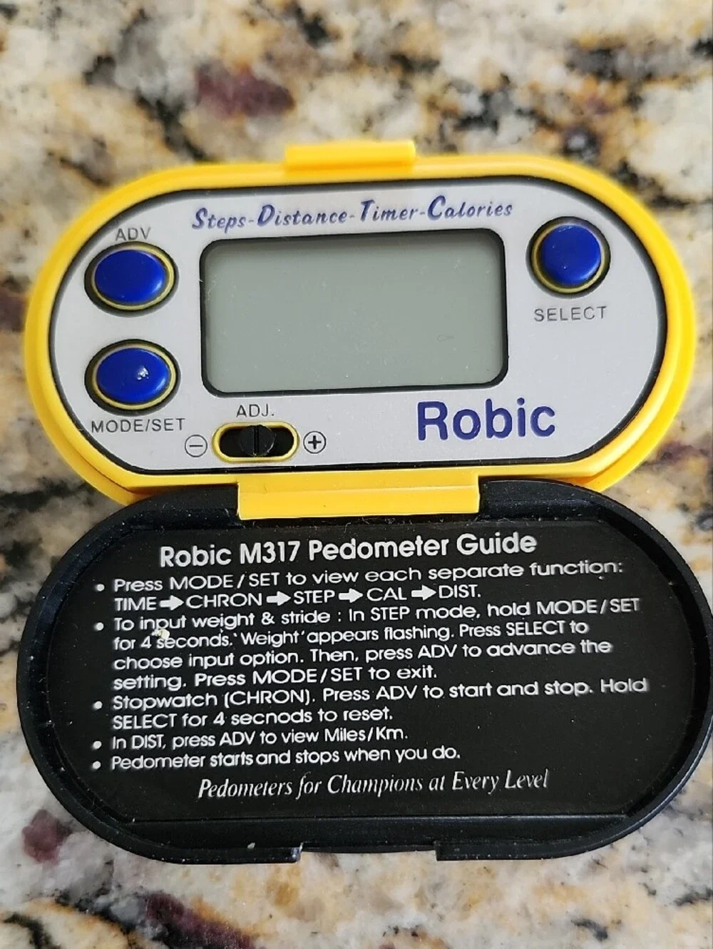 Robic M-317 Vintage Pedometer - Steps, Distance, Timer, Calories